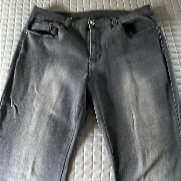 Diane Gilman Denim - Woman’s Gray Jeans Diane Gilman
